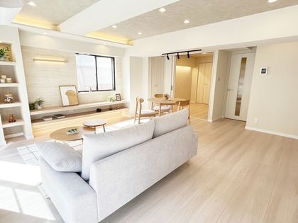 都立大アーバンハイム リビング