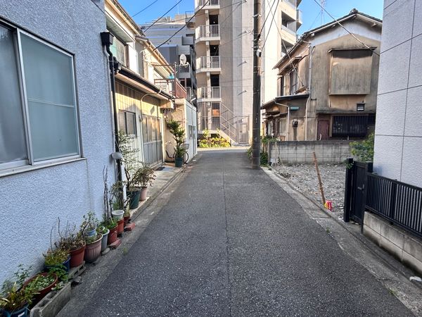 東糀谷1丁目 新築戸建 前面道路含む外観