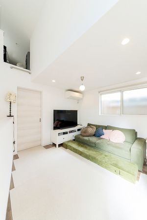 大田区北千束3丁目戸建 リビング