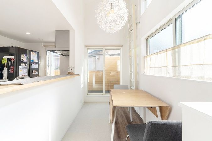 大田区北千束3丁目戸建 リビング