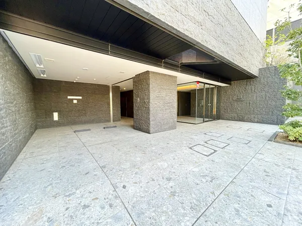 エントランスアプローチ