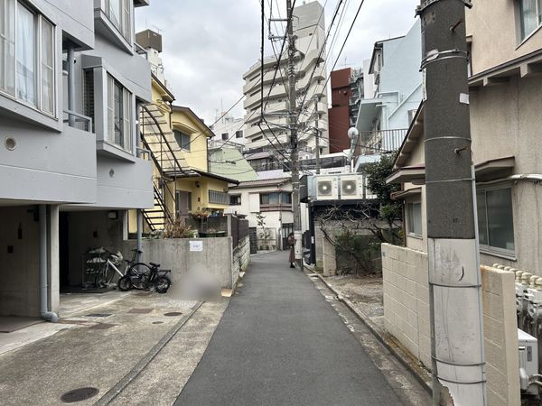 渋谷区東2丁目土地 前面道路含む外観 渋谷区東2丁目土地 前面道路含む外観