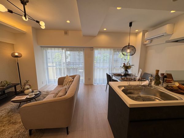 朝日広尾マンション リビング