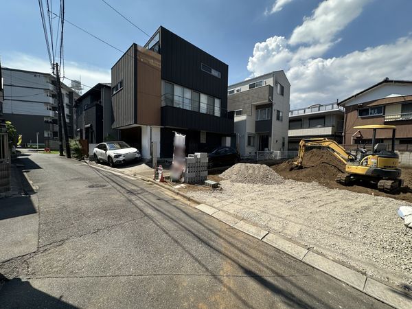 さいたま市浦和区領家7丁目 2区画 前面道路含む外観 前面道路含む外観