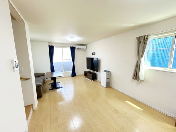 さいたま市浦和区元町1丁目 リビング