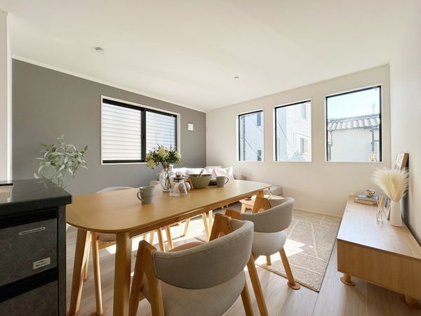 さいたま市浦和区北浦和3丁目 2号棟 リビング