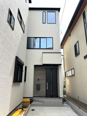 さいたま市浦和区駒場1丁目 2号棟 外観 さいたま市浦和区駒場1丁目 2号棟 外観