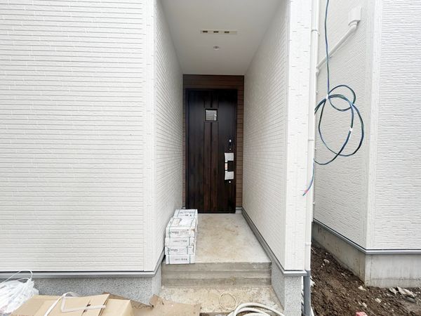 さいたま市南区大字広ヶ谷戸 1号棟 玄関 さいたま市南区大字広ヶ谷戸 1号棟 玄関