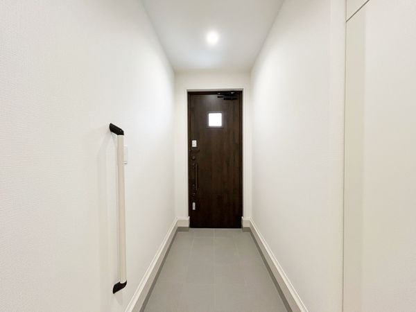 さいたま市南区大字広ヶ谷戸 1号棟 玄関