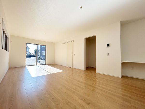 さいたま市緑区大字大門 3号棟 リビング