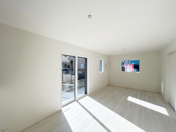 さいたま市浦和区瀬ヶ崎1丁目 1号棟 リビング