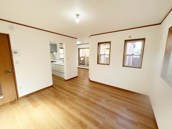 さいたま市浦和区東岸町 リビング