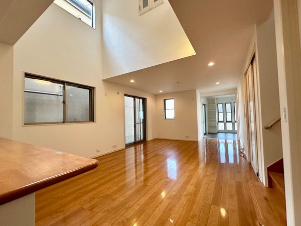 さいたま市南区文蔵3丁目 リビング