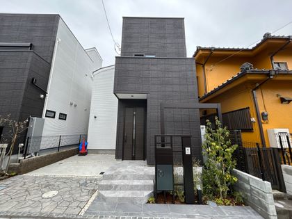 さいたま市緑区松木2丁目 1号棟 外観