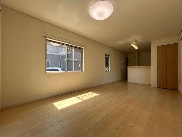 さいたま市浦和区領家2丁目 リビング