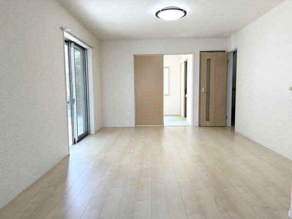 川口市大字安行慈林 リビング 川口市大字安行慈林 リビング