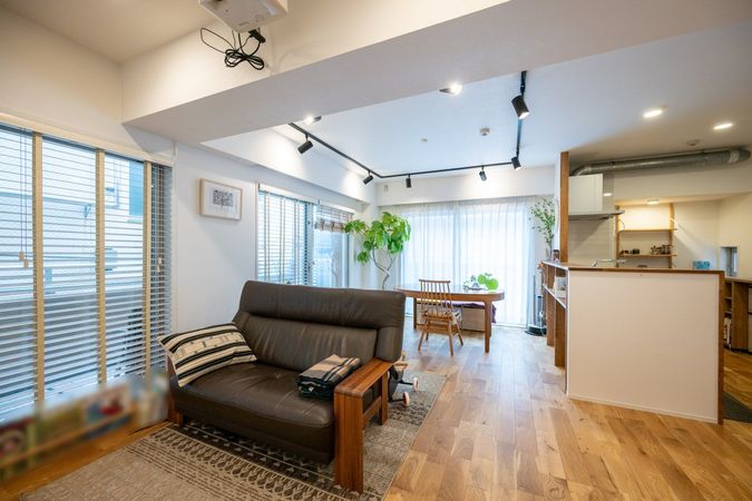 エコヴィレッジ浦和岸町 リビング エコヴィレッジ浦和岸町 リビング