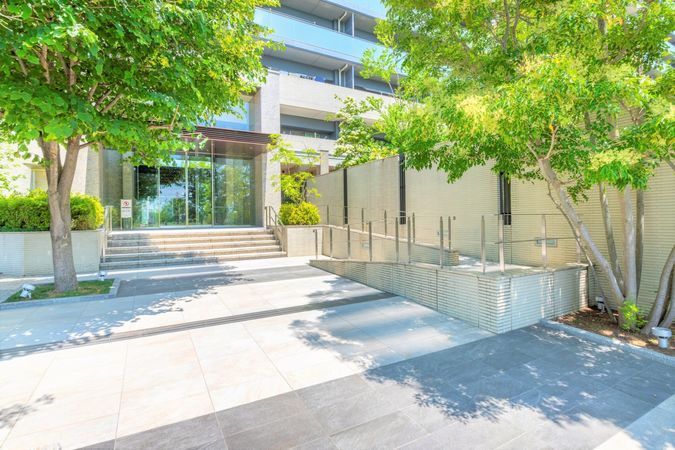 ウエリス浦和美園 サウステラス エントランス ウエリス浦和美園 サウステラス エントランス