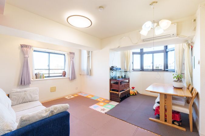 ライオンズヴィアーレ浦和常盤公園第2 リビング ライオンズヴィアーレ浦和常盤公園第2 リビング