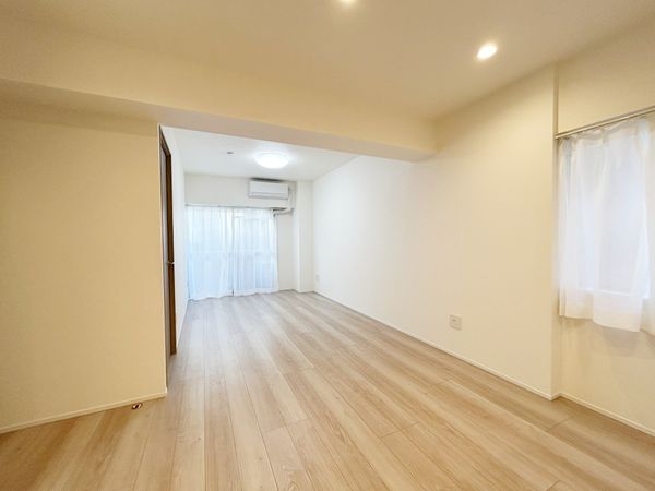 レイニオン岸町 リビング