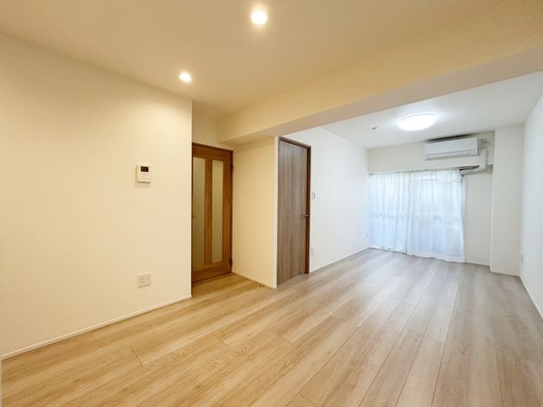 レイニオン岸町 リビング