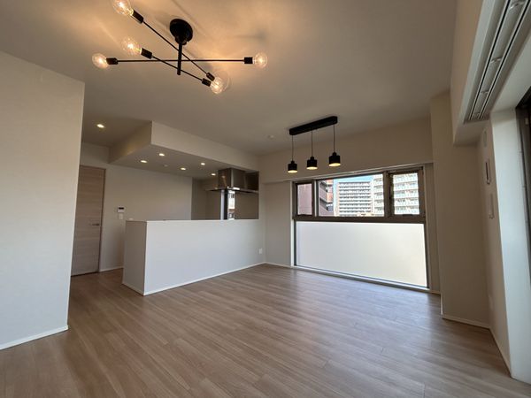 ローレルコート浦和常盤 リビング