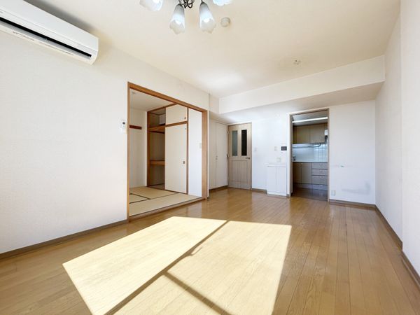 北浦和公園パークホームズ リビング