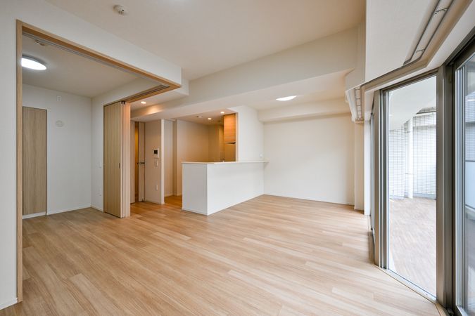 グローリオ浦和岸町 リビング グローリオ浦和岸町 リビング