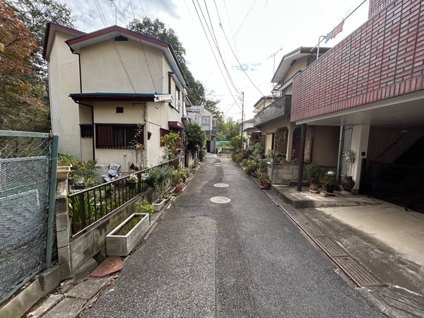 川口市大字赤井 前面道路含む外観 川口市大字赤井 前面道路含む外観
