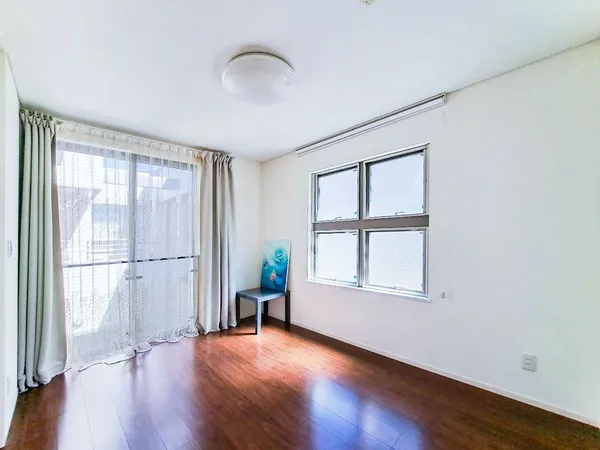 洋室（約6.0帖）