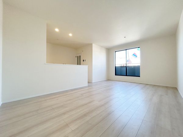 川口市大字里 A号棟 リビング