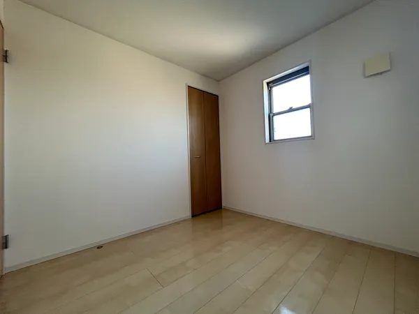 洋室（約4.0帖）