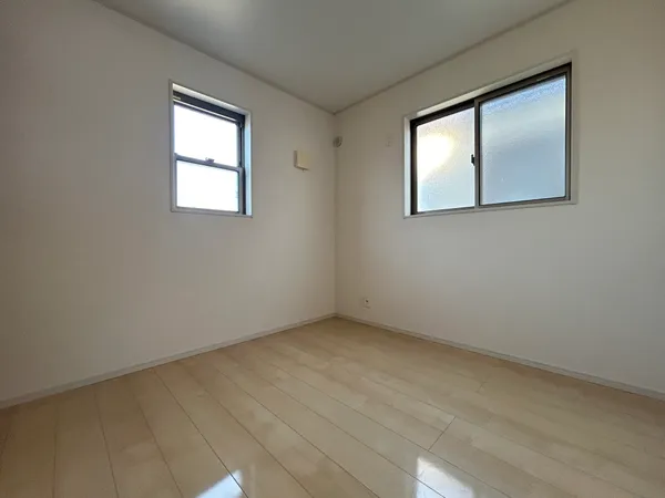 洋室（約4.0帖）