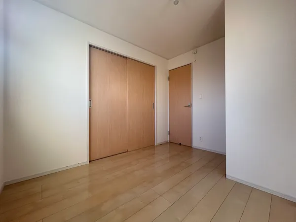 洋室（約4.8帖）南側