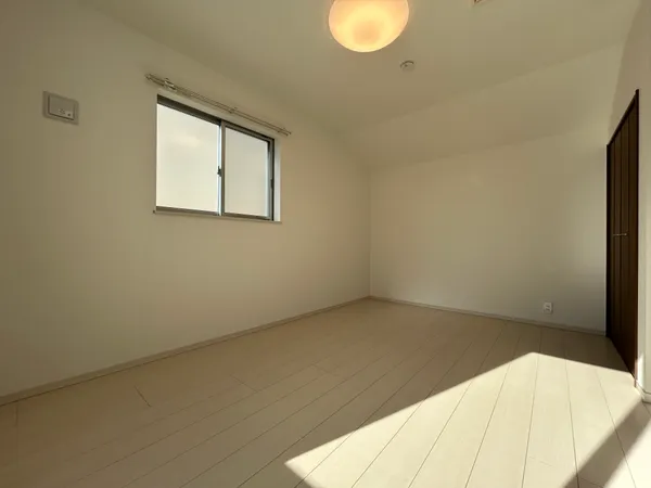 洋室（約7.2帖）