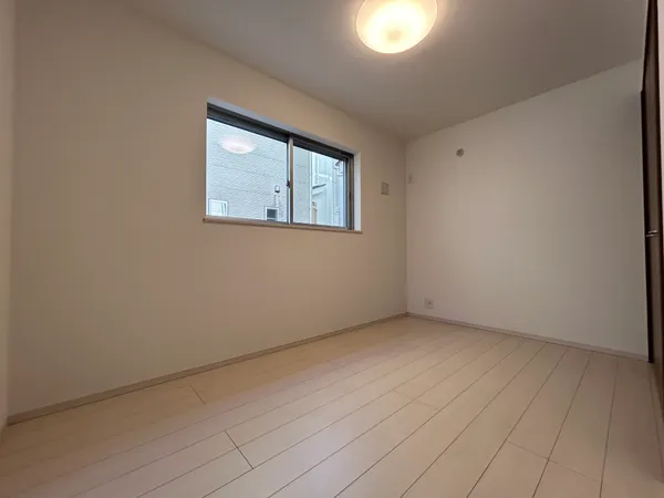 洋室（約5.2帖）