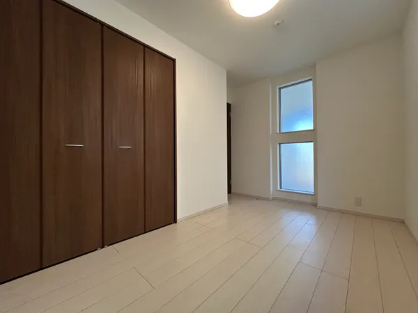 洋室（約5.2帖）