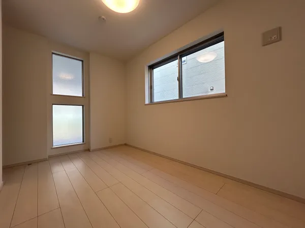 洋室（約5.2帖）