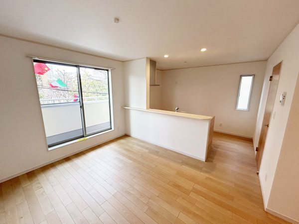 川口市元郷4丁目 A号棟 リビング