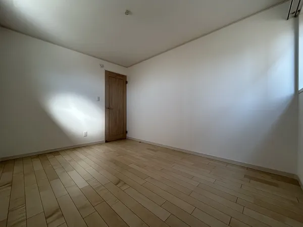 洋室（約6.1帖）