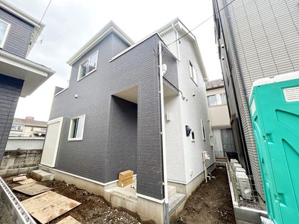 川口市鳩ヶ谷緑町2丁目 A号棟 外観
