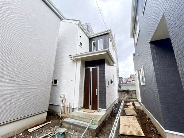 川口市鳩ヶ谷緑町2丁目 B号棟 外観