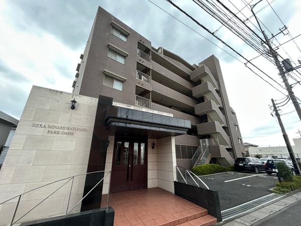 レグザ南鳩ヶ谷 外観