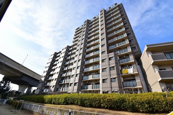 ベルドゥムール川口東 外観 ベルドゥムール川口東 外観