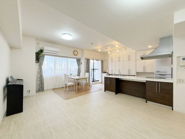 デュアルコート川口ウエストビュー リビング デュアルコート川口ウエストビュー リビング