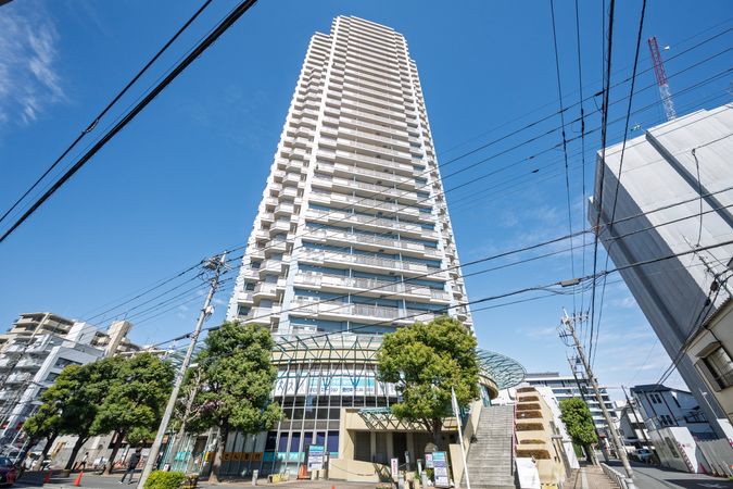 川口パークタワー 外観