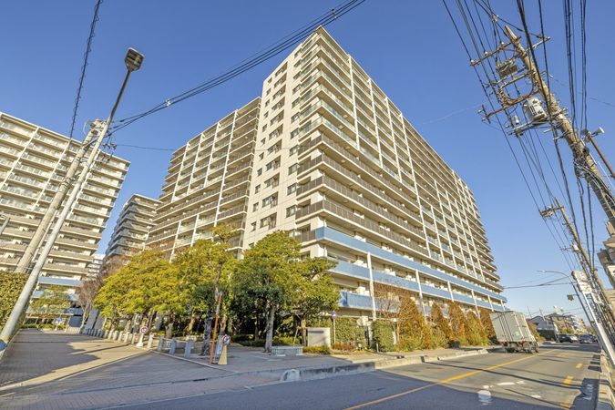 グランシンフォニア EAST棟 外観