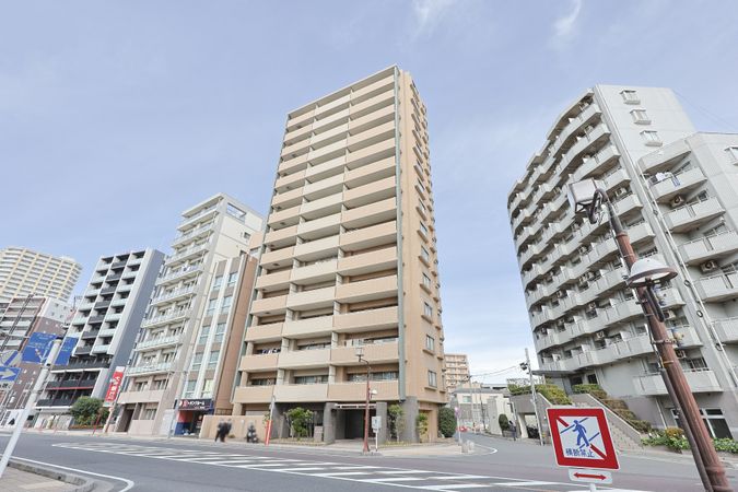 グランクロス川口本町 外観