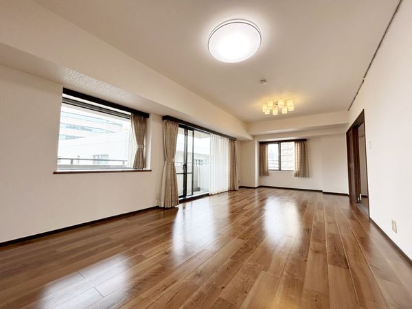 オーベル川口本町 リビング