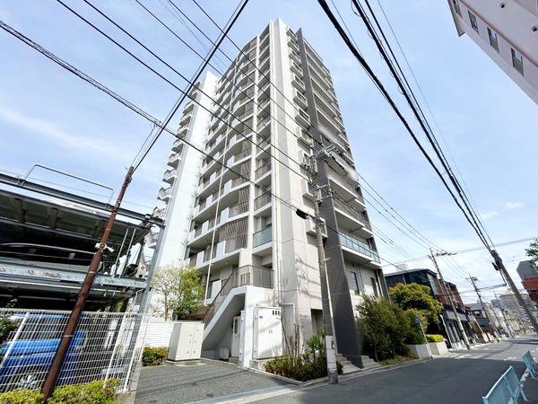 ラヴィドール川口 外観